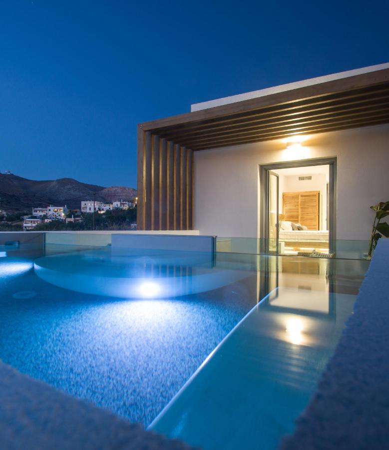Oro Suites Kini Exterior photo